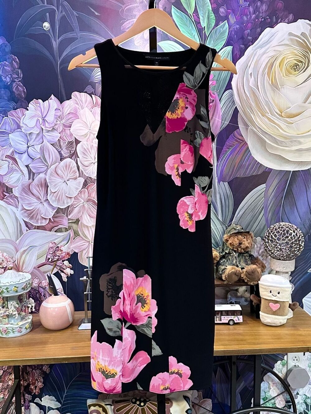 White House Black Market XS Floral Midi Dress Black Pink Stretch Sheath Romantic